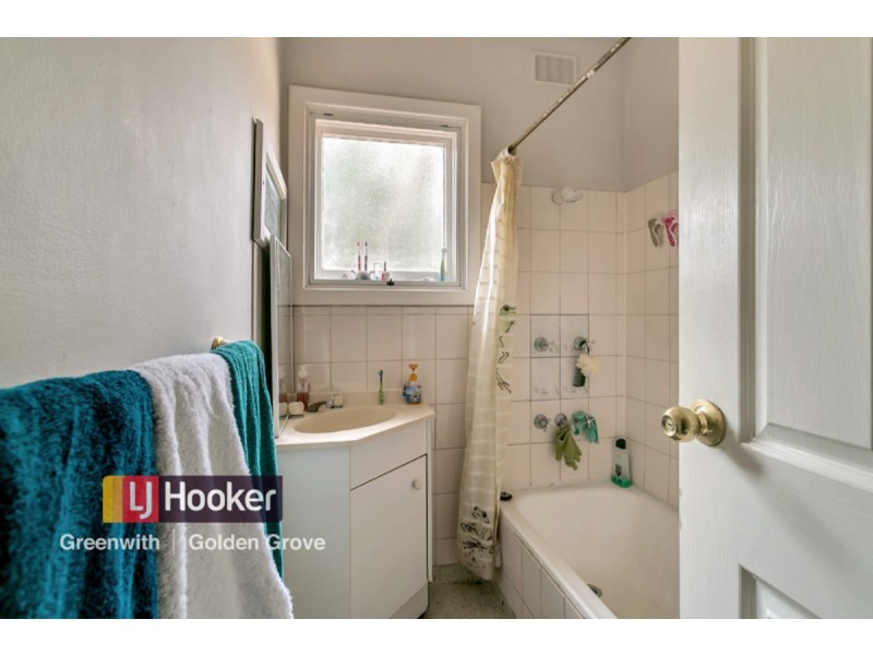 3 Clapton Street, Elizabeth Vale SA 5112