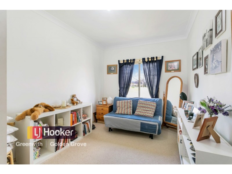 17 Debenham Court, Greenwith SA 5125