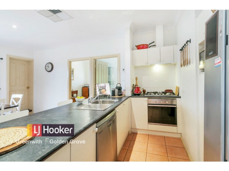 17 Debenham Court, Greenwith SA 5125