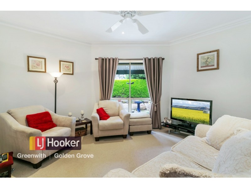 17 Debenham Court, Greenwith SA 5125