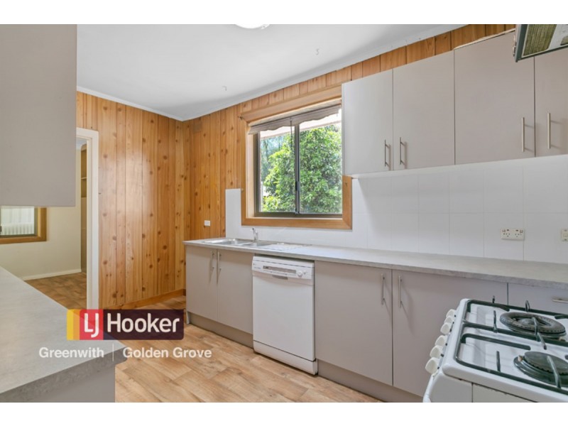 10 Karong Avenue, Brahma Lodge SA 5109