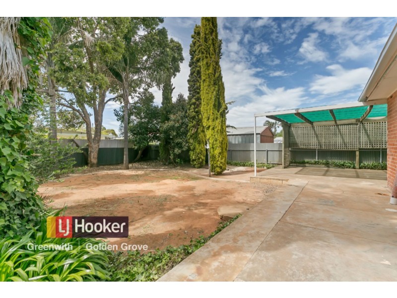 10 Karong Avenue, Brahma Lodge SA 5109