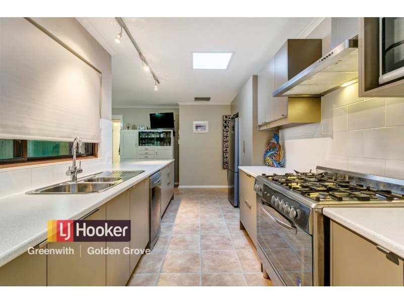 14 Creek View Drive, Redwood Park SA 5097