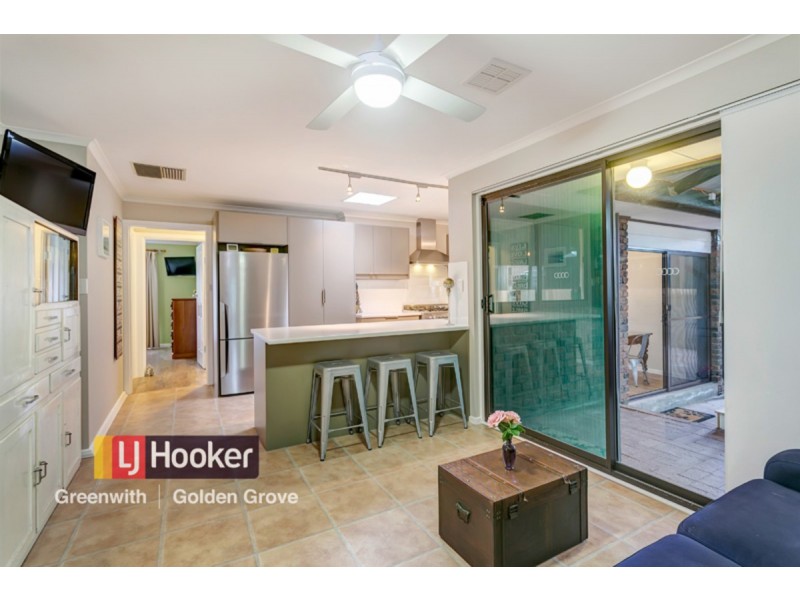 14 Creek View Drive, Redwood Park SA 5097