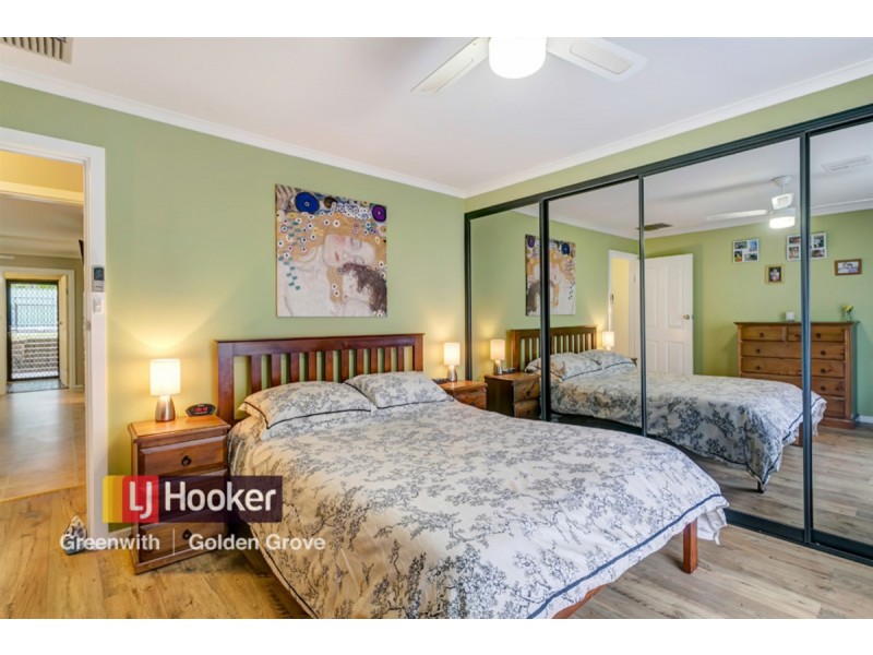 14 Creek View Drive, Redwood Park SA 5097