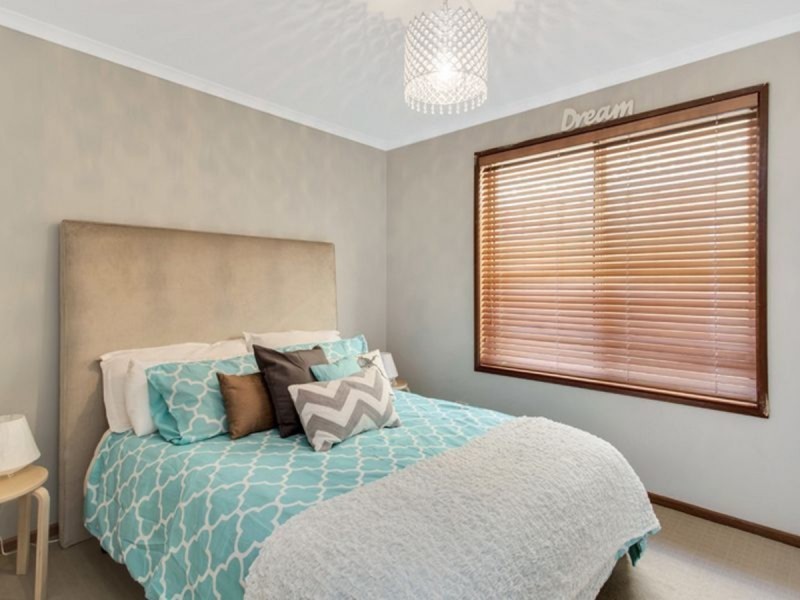 18 Candlebark Grove, Greenwith SA 5125