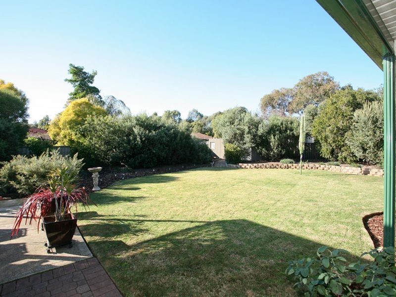 78 Canterbury Drive, Salisbury Heights SA 5109