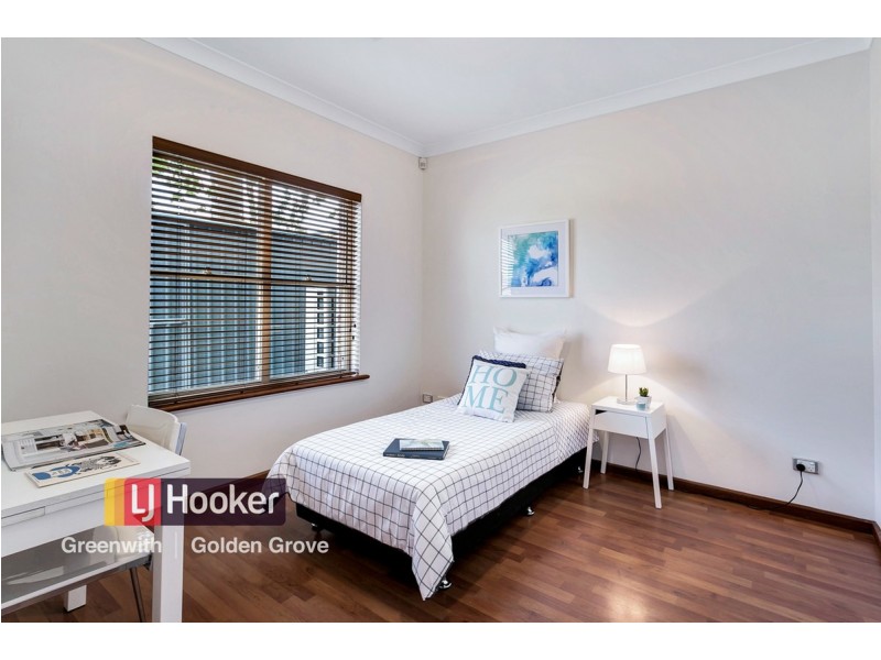 2 Oakley Street, Redwood Park SA 5097