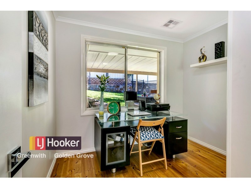 18 Kirrawee Drive, Redwood Park SA 5097