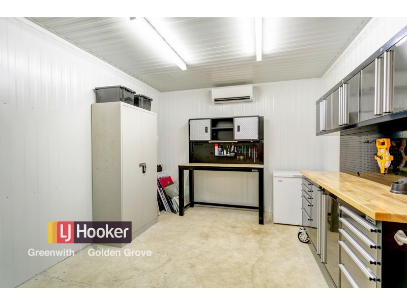 18 Kirrawee Drive, Redwood Park SA 5097