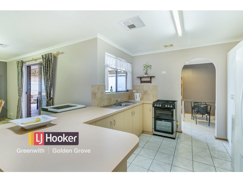 5 Zanoni Crescent, Surrey Downs SA 5126