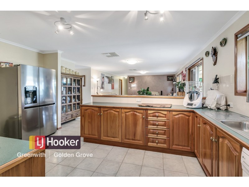 15 Parker Court, Greenwith SA 5125