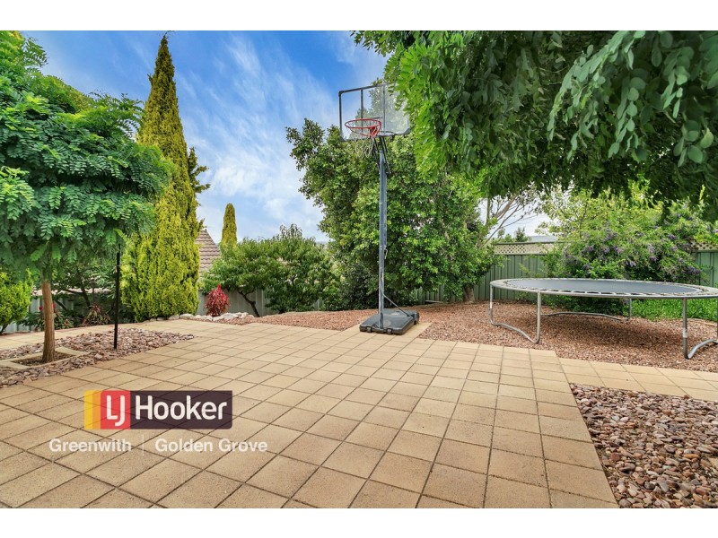 15 Parker Court, Greenwith SA 5125
