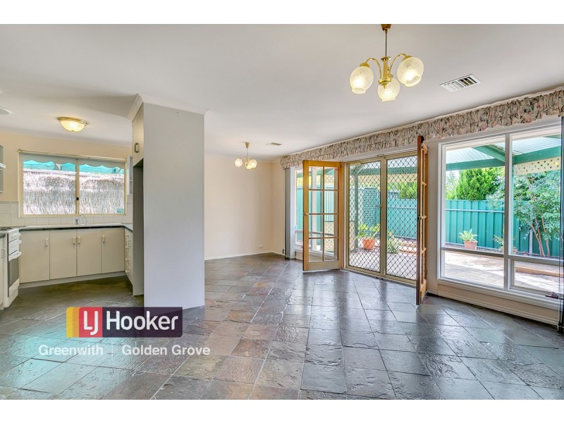 13 Lake Magenta Court, Greenwith SA 5125