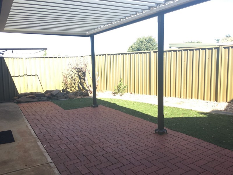 15 Debenham Court, Greenwith SA 5125