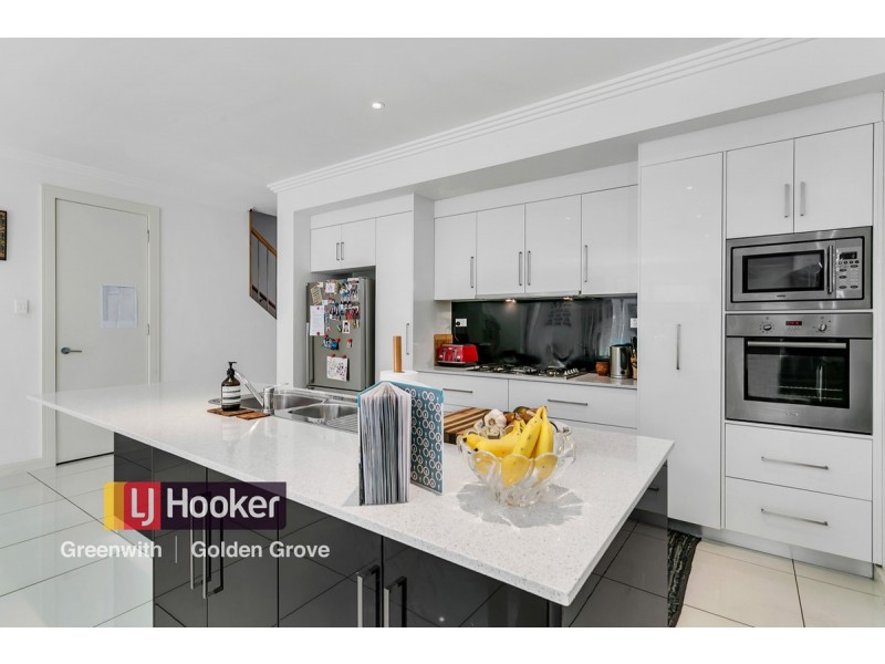 12 Riverside Street, Mawson Lakes SA 5095