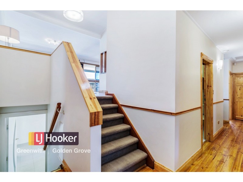 24 McKenzie Crescent, Gulfview Heights SA 5096