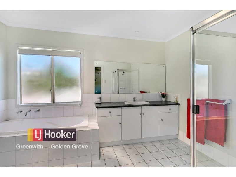 2 Springton Lane, Greenwith SA 5125