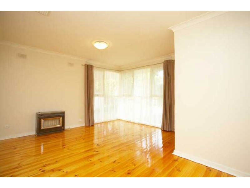 4 Briar Avenue, Salisbury East SA 5109