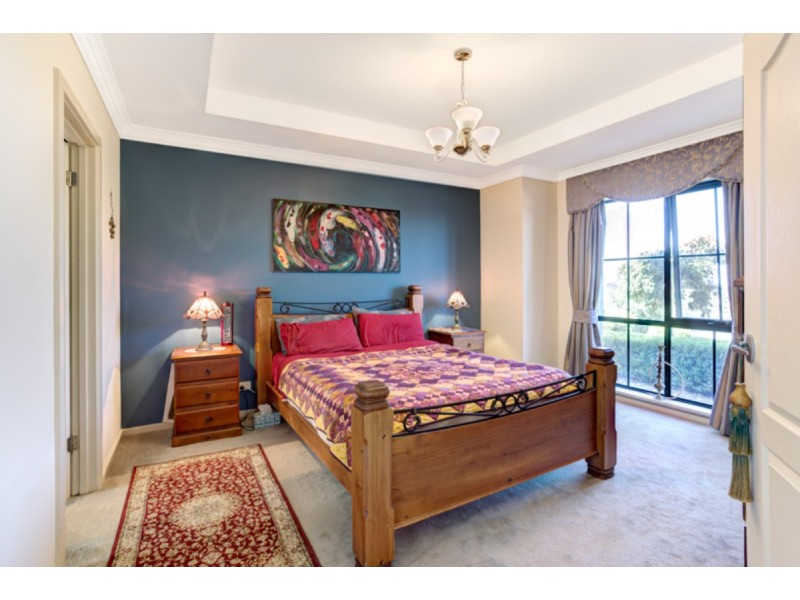 7 Breakwater Court, Gulfview Heights SA 5096