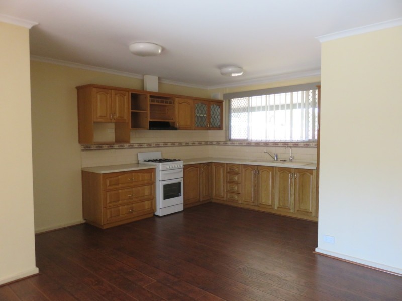 14 Mayo Crescent, Salisbury Downs SA 5108