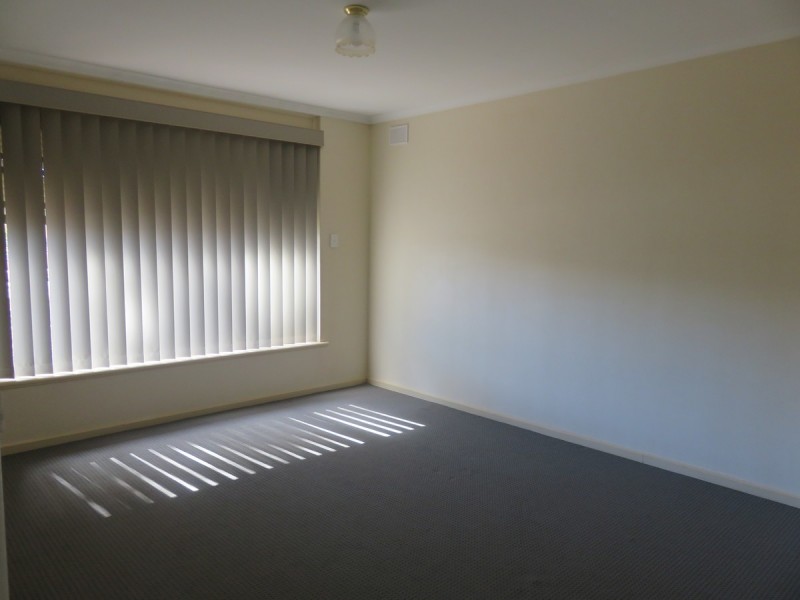 14 Mayo Crescent, Salisbury Downs SA 5108