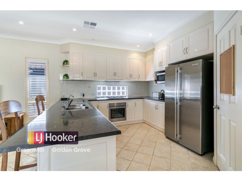 11 Egret Street, Mawson Lakes SA 5095