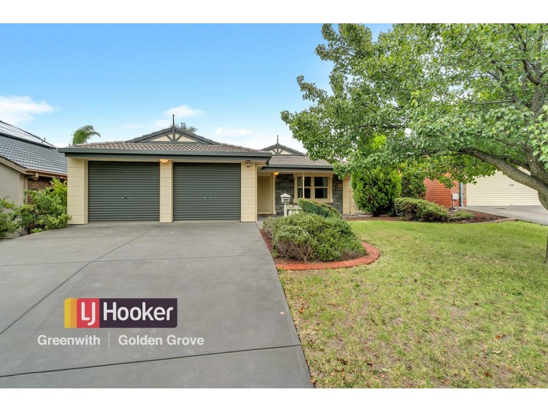 27 Hampton Court, Wynn Vale SA 5127