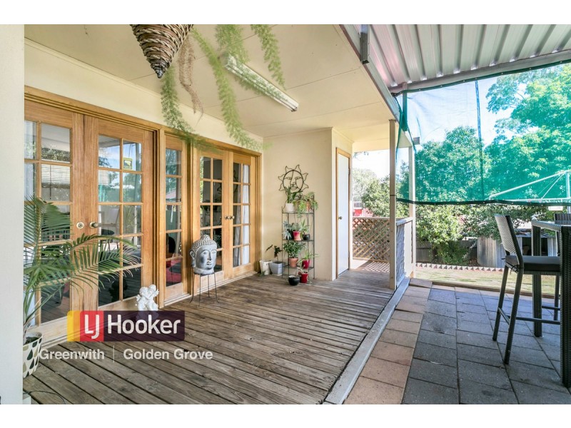 2 Wynyard Place, Redwood Park SA 5097