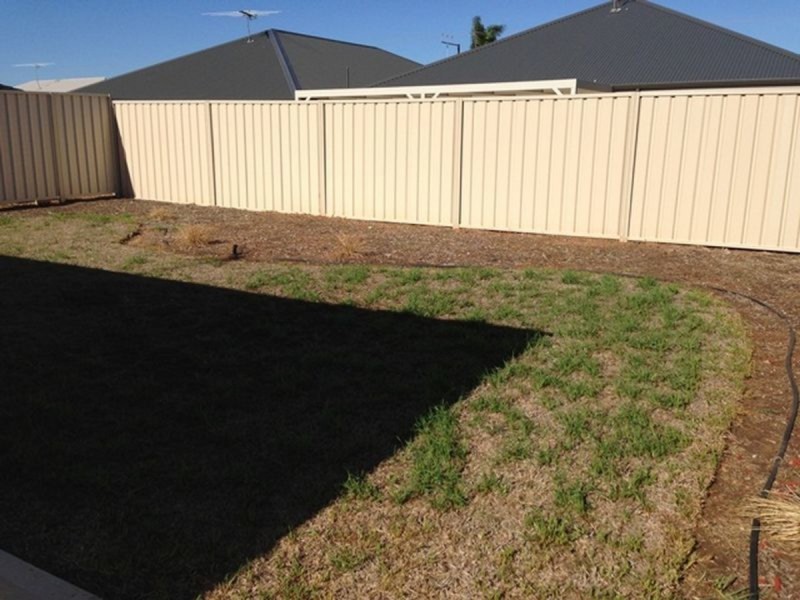 24 Neilson Court, Munno Para West SA 5115