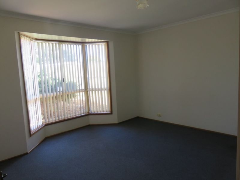 16 Harvest Court, Andrews Farm SA 5114