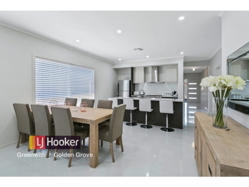 42 Broadwater Place, Blakeview SA 5114