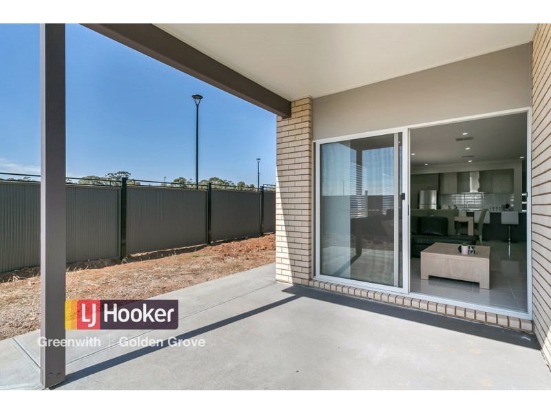 42 Broadwater Place, Blakeview SA 5114