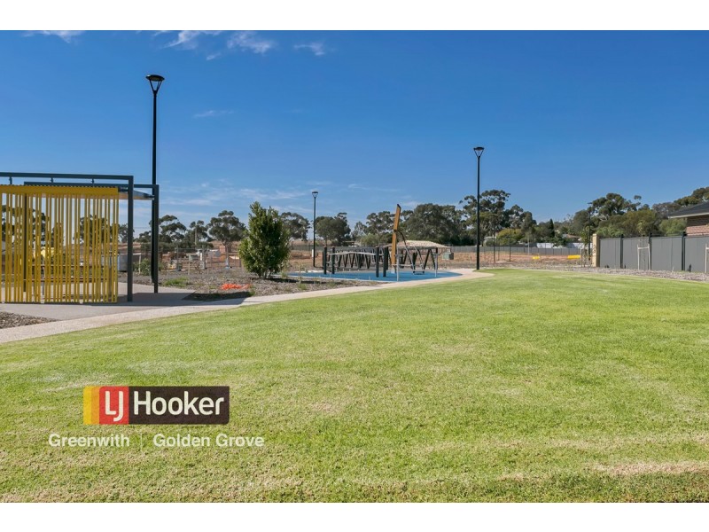 42 Broadwater Place, Blakeview SA 5114