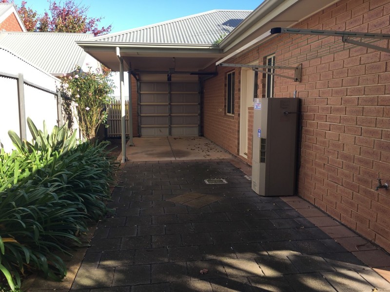 6 Glenmore Close, Greenwith SA 5125