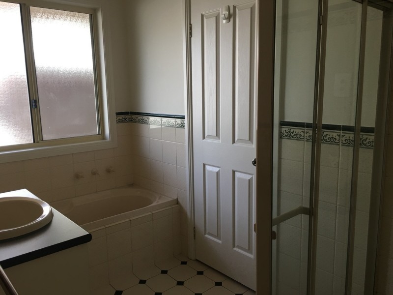 6 Glenmore Close, Greenwith SA 5125