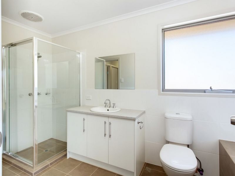 7 Oakridge Circuit, Golden Grove SA 5125