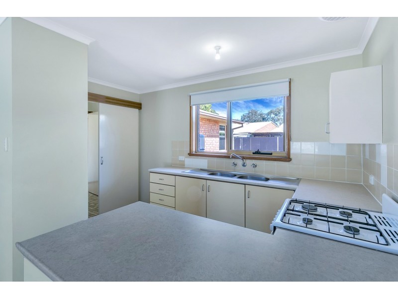 54 Amsterdam Crescent, Salisbury Downs SA 5108