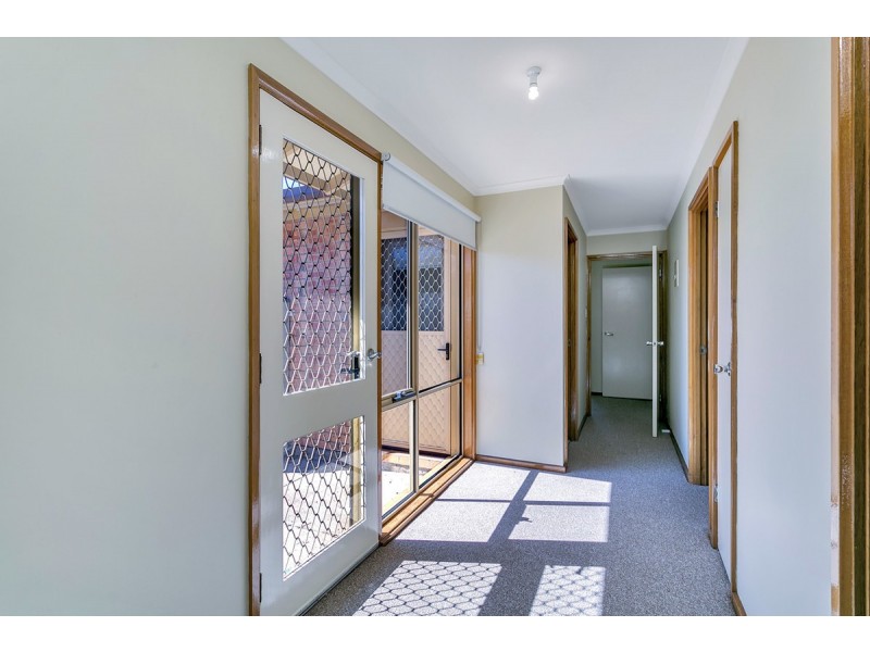 54 Amsterdam Crescent, Salisbury Downs SA 5108