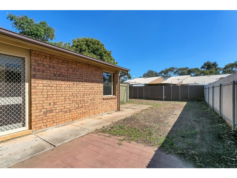 54 Amsterdam Crescent, Salisbury Downs SA 5108