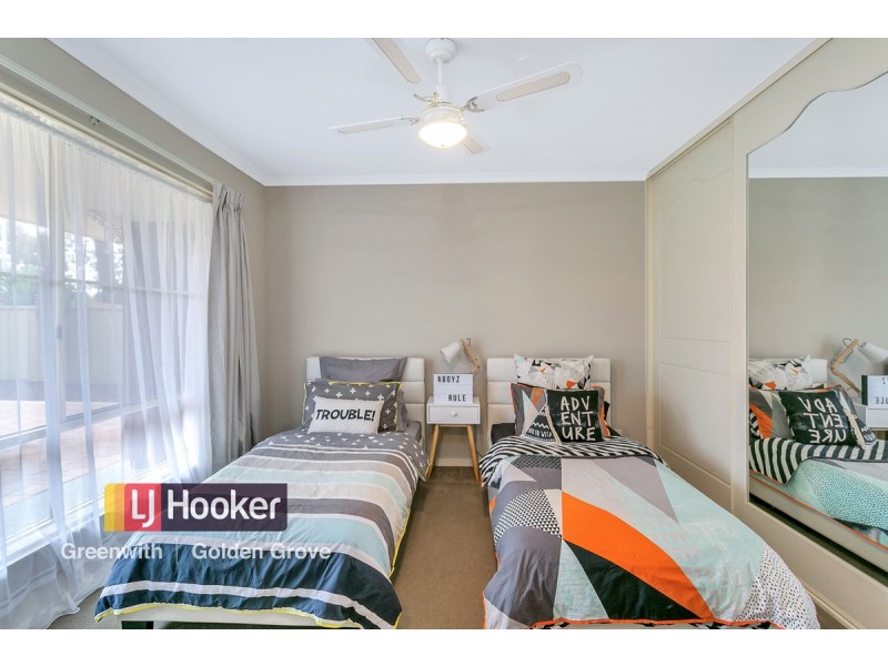 60 Canterbury Drive, Salisbury Heights SA 5109