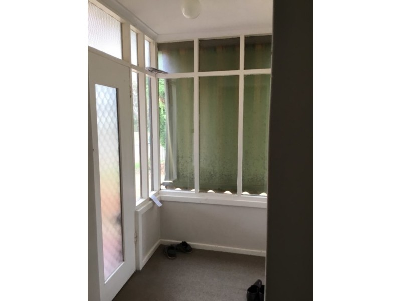 5 Sampson Road, Elizabeth Grove SA 5112