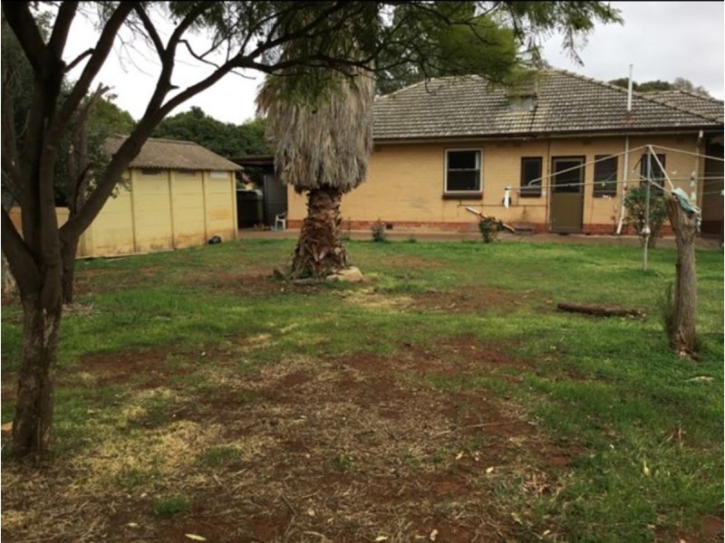 5 Sampson Road, Elizabeth Grove SA 5112