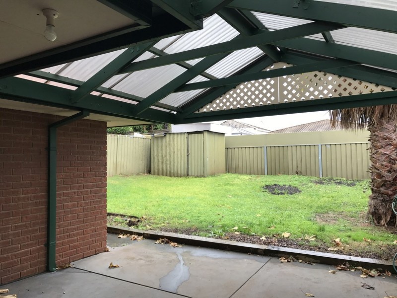 1/15 Trevithick Avenue, Redwood Park SA 5097