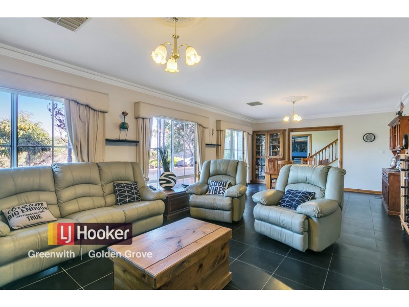 7 Coomurra Drive, Greenwith SA 5125