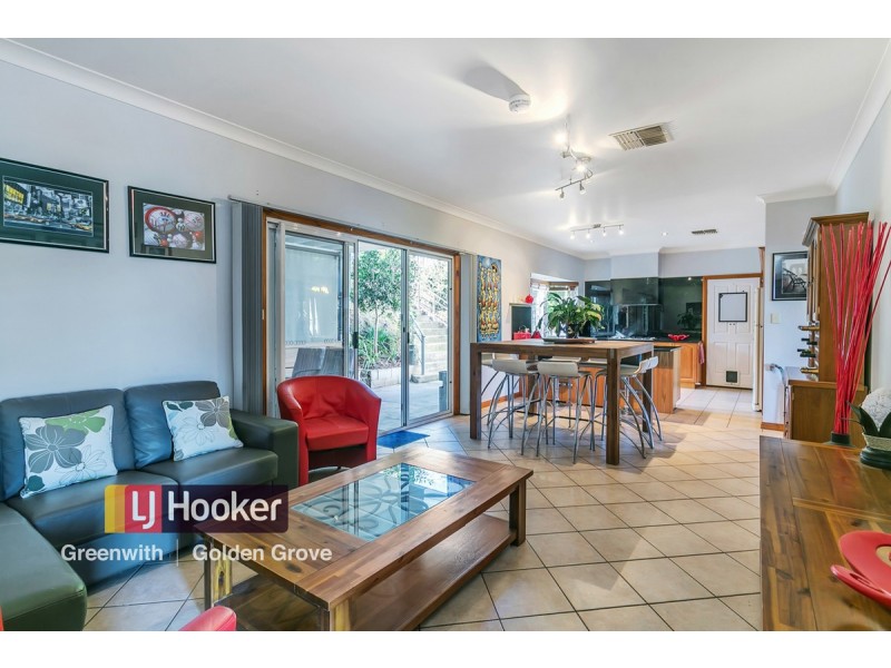 7 Coomurra Drive, Greenwith SA 5125