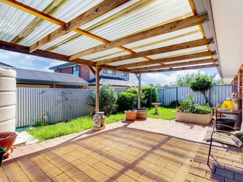 2/45 Canterbury Drive, Salisbury Heights SA 5109