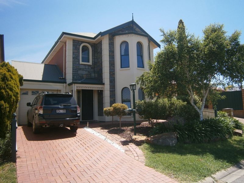 27 Sellar Court, Greenwith SA 5125