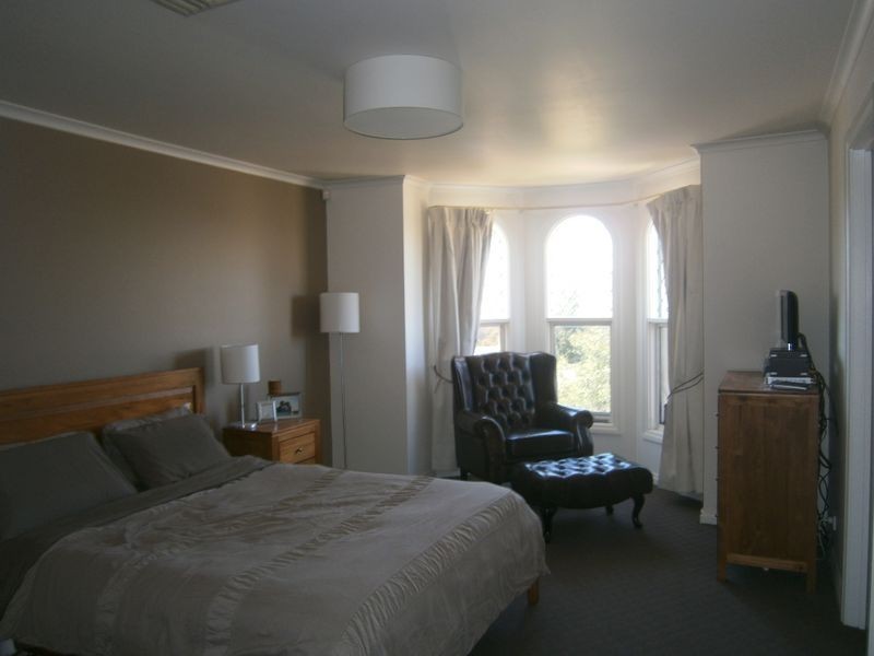 27 Sellar Court, Greenwith SA 5125