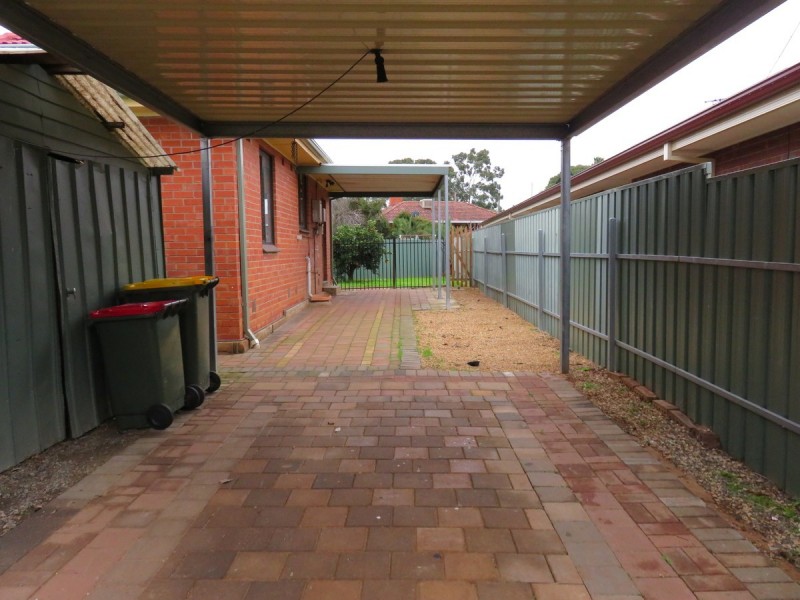8 Atkinson Road, Elizabeth Downs SA 5113